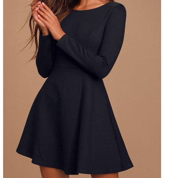 LULU'S XS Black Long Sleeve Round Neck Ponte Forever Mini Skater Dress NEW B58 - Picture 1 of 10